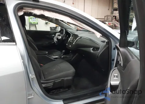 2018 Chevrolet Malibu Lt z USA, uszkodzony, nr VIN 1G1ZD5ST9JF124159